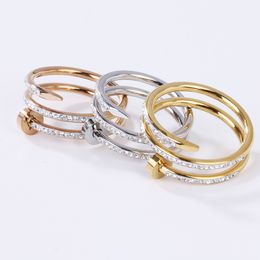 Klassische Marken-Damen-Stil, geschichtete Nagel-Band-Ringe, Modeschmuck als Geschenk