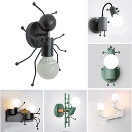 Lamps Shades Modern Creative Wall Lamp Nordic Sconce Cartoon Doll Wall Light American Minimalism Metal Robot Lamps for Kids Baby Living room 230418