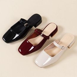 Dress Shoes Low Heels Mules Women Slippers Summer 2023 Casual Chunky Sandals Designer Shallow Slides Round Toe Ladies Zapatillas