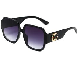 Luxury Designer Sunglasses Men Eyeglasses Outdoor Shades PC Frame Fashion Classic Lady Sun glasses Mirrors for Women 6203