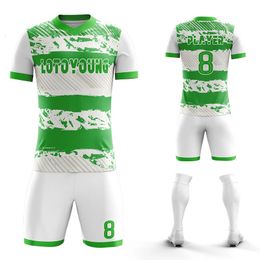 Outdoor T-Shirts Customized Football Uniform Quick Dry Youth Football Jerseys High-Quality Breathable Green Soccer Uniform Set For Adults 231117