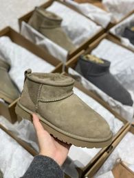 Botas de neve Designer Fluffy Martin Mulheres Inverno Austrália Tasman Plataforma Ug Boot Fur Slipper Tornozelo Sapatos de Lã Couro de Carneiro Quente antiderrapante leve e confortável