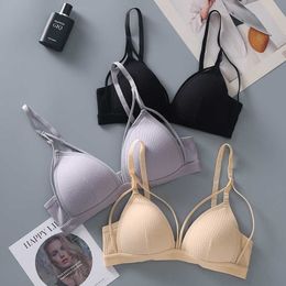 Bras Rippengurt BH für Frauen dünne Träger nahtloser Draht Freies Bralette Top Feste Rückenlessung sexy Push Up Unterwäsche P230417