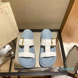 2023 Slippers Designer Leather Buckle Latch Fashion Sandals Beach Shoes Womens Fashion Slipper
