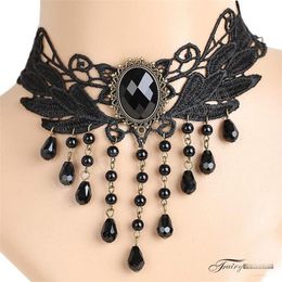 Gargantilla de encaje hueco para mujer, Collar de borla con cuentas de cristal de encaje blanco y negro Vintage a la moda, joyería