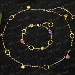 Trapani colorati Ornamento Collane con ciondolo Anello cavo femminile Braccialetti semplici Collane carine per feste da viaggio