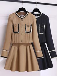 Two Piece Dress Autumn and winter small perfume tweed suit flower button pocket woven jacket jacketmini A line ski twopiece set 231118