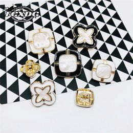 Button Hair Clips Barrettes Handmade DIY Sewing Accessories Buttons for Clothing Women Clothes Decorative Buttons 20mm Metal Square Buttons for Shirt Coat