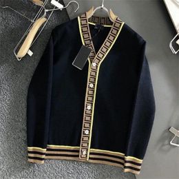 2023 New Brand Luxury Letter Men's Sweaters Cardigan Men Designer Brand Fashion Pocket Knitted Cardigan Sweater Coat Casual Sweater