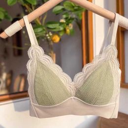 Bras New Wireless Underwear Women Sexy Lace Bras Comfortable Thin Bralette P230417