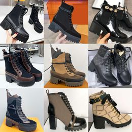 Designer Women Boots Martin Desert Boot High Heels Ankle Boots Leather Vintage Print Jacquard Textile Platform Flat Boot New Style Outsole Shoe With Box NO013