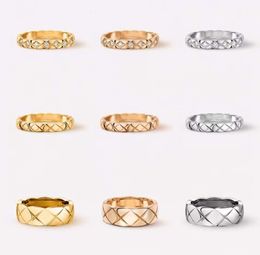 Love Ringsmoissanite ring Women Men Band Ring Designer Ring Fashion Jewelry Titanium Steel Single Grid Rings With Diamonds Casual Couple Classic Gold Silver Rose