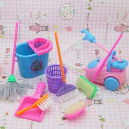 Kitchens Play Food 6 9pcs 1set Furniture Toys Miniature House Cleaning Tool doll house accessories For Doll Pretend Toy things for dolls 230417