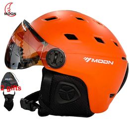 Ski Helmets Moon Helmet Goggles Integrated Molded PCEPS High Quality Outdoor Sports Board Skateboard 231117