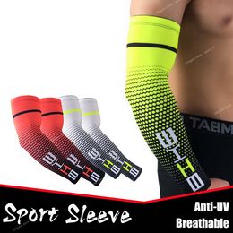 2 PCS Cool Men Sport Cycling Running Bicycle UV Sun Protection Cuff Cover Protective Arm Sleeve Bike Arm Warmers Sleeves Sports SafetyArm Warmers protective arm