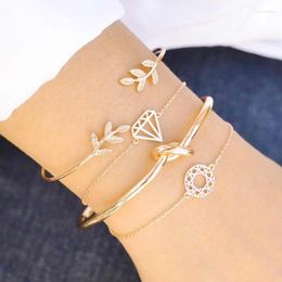 Link Bracelets Ofertas 4PCS/Set European And American Style Leaf Knotted Carved Hollow Bracelet For Women