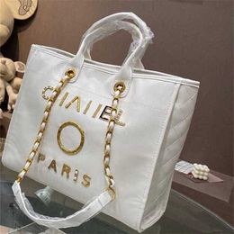50% off Luxury Handbags Women's Beach Metal Pearl Letter Badge Tote Bag Small Leather Large Chain Wallet 7A1B