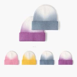 Beanie Skull Caps Autumn and Winter Dome Warmth and Thickened Core Yarn Hanging Dye Cold Hat Fashion Outdoor Ear Protection Knitted Hat for Men and Women