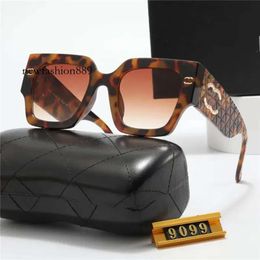 with box Fashion Sunglasses for Women Designer and Men Cat Eye Model Special UV 400 Protection Letters Leg Double Beam Big Frame Outdoor Brands