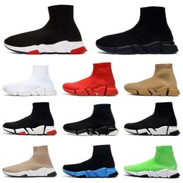 Designers Speeds 2.0 V2 Casual Shoes Platform Sneaker Men Women Black White Blue Light Ruby Graffiti Luxury Tripler S Paris Socks Boots Brand Trainers Sneakers S19