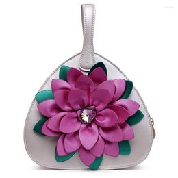 Evening Bags 2023 Women Fashion Unique Big Flower Decoration Clutch National Style Flap Shoulder Bag Crossbody Party Club Wedding