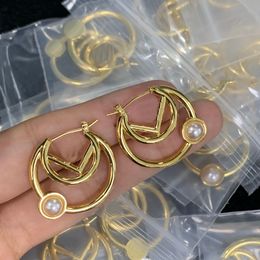 Classic Fashion Simplicity Pearl Hoop Earrings Stud Women Hardware Engraved Initial F Full Diamond Earring Ear Studs Designer Jewellery Gifts FER16 --02