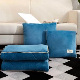 Blankets Car Sofa Lumbar Throw Pillow Air Conditioning Blanket Foldable Patchwork Quilt s Bedding 2 In 1 Velvet Cushion 231118