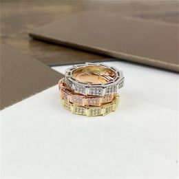 Golden Band Rings Designers Luxurys Sparkling Diamond Ring Fashoin Vintage Silver Rose Gold Jewellery For Lovers Wedding Party Gifts