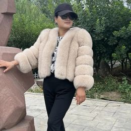Women's Down Parkas BEIZIRU Real Fur Coat VNeck Winter Woman Short Sleeve Natural Warm Fashion Luxury Girls 231118
