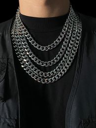 Classic Titanium Steel Cuban Necklace Men's High Street Hip Hop American Fitness Versatile Personality Clavicle Chain Men's and Women's Fashion