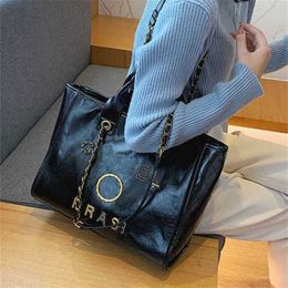50% off Handbags Classics Women's Luxury Beach Metal Pearl Letter Badge Tote Bag Small Leather Large Chain Wallet W4EG