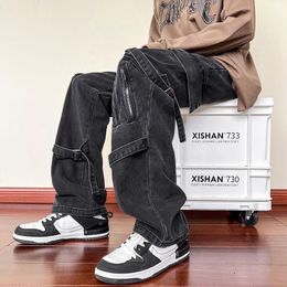 Men's Jeans DEEPTOWN Ribbon Cargo Men Loose Straight Denim Pants Streetwear Fashion Design Hip Hop Casual Trousers Male Black Spring 230419