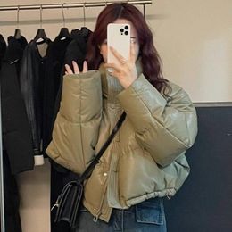 Short 2023 New Winter Thickened Stand Collar Bread Jacket Small European Edition Jacket High-end PU Leather Down Jacket Women