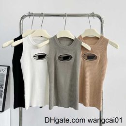 wangcai01Women's Tanks Camis Cropped Top Knit Tank Designer Diesel T-Shirt aushöhlen T-Shirt Frauen Strick Frauen Tops sexy Sevess Yoga Sommer T-Shirts Westen