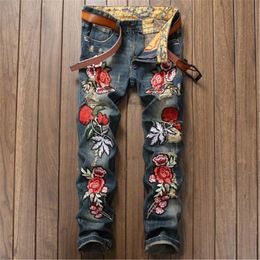Mens Jeans Autumn Straight Leg Slim Embroidered Rose Pants Classical Retro Ripped Denim Trousers Fashion Clothing 230419