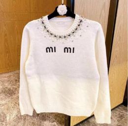 2024 Designer women's wool knit sweater fashion pullover women's autumn and winter clothing women's white loose long sleeve elegant casual top