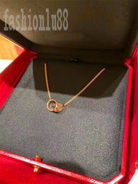 Klassische Designer -Halskette Schraub Ring Liebe Halsketten Hochzeit Frau Diamant Schmuck Kreis Mode Anhänger Halskette plattiert Goldkette Cjeweler Luxusschmuck Q2