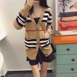 Sweater Coat Women Spring Autumn Loose Thin Stripe Designer Knitted Cardigan Ladies Winter Fall B Letters V-Neck Sweaters Small Sweet Wind Coats