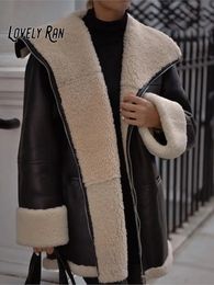 Womens Leather Faux Autumn and Winter Fashion Fur Coat Black Thick Warm Long Sleeve Velvet Polo Top Engine Jacket Street Clothing 231120