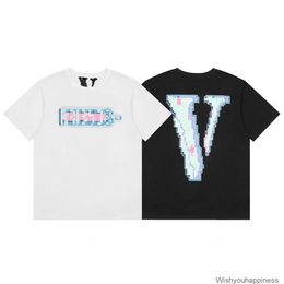 Tees TShirts Luxury Mens Designer Fashion clothing V Tops lone 23ss New Mosaic Letter Big v Printed Cotton Round Neck Loose Couple Tshirt Womens Short Sleeve Mens Summ