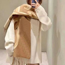 High quality LOGE image crow cashmere wool scarf for women in autumn and winter, new and versatile, high-end and long-lasting warm shawl 231015