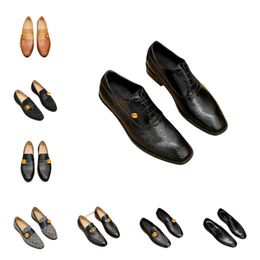 Fashion Slip On Men designer Dress Shoes Men Oxfords Fashion Business Dress Men Shoes 2023 New Classic Leather Men'S Suits Shoes 38-45