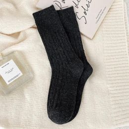 Winter Cashmere Wool For Woman Solid Japanese Style Haruku Retro Long Women Girls Thermal Streetwear Socks Hosiery Womens Stockings Classic Fashion Printed 81