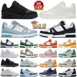 2024 hot men women designer Casual Shoes trainer sneakers Low black white baby blue navy orange green tour yellow Pink Brown mens tennis fashion outdoor trainers