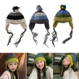 Berets Women Beanie Cap Contrast Colour Crochet Hat For Skiing Hiking Universal Size Lady Windproof With Ear Flaps