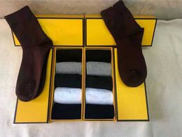 2023 Designers Mens Womens Socks Five Luxurys F Sports Winter Mesh Letter Printed Brands Cotton Man Femal Sock With Box