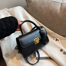 Shoulder Bags 2023 autumn and winter new ladies classic leater women's messenger bagstylishhandbagsstore