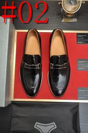 18Model New Brown Männer Designer-Laobers Schuhe Schwarz runde Zehen Slip-on Party luxuriöser Herren formelle echte Ledergröße 38-45 Kleid