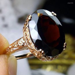 Cluster Rings 2023 Anniversary Ring For Women Trendy Wedding Jewellery Romantic Carved Design Versatile Female Finger-rings Wholesale