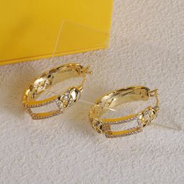 Designer Earrings Stud Luxury Jewelry Charm Retro Earings Studs Women Hoop Diamonds Earring Girls Ear Studs Earing Wedding Engagement Gift Valentine 2311206D